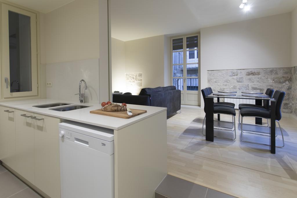 Bravissimo Cort Reial-2B Apartman Girona Kültér fotó